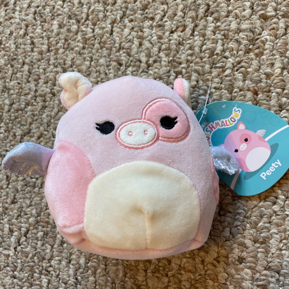 Peety Squishmallow Flying Pig 5” NWT